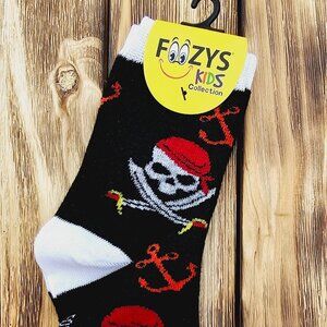 Kid's Foozys Socks - Pirate Skulls